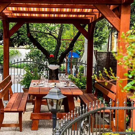 Ksenija Apartament Zadar